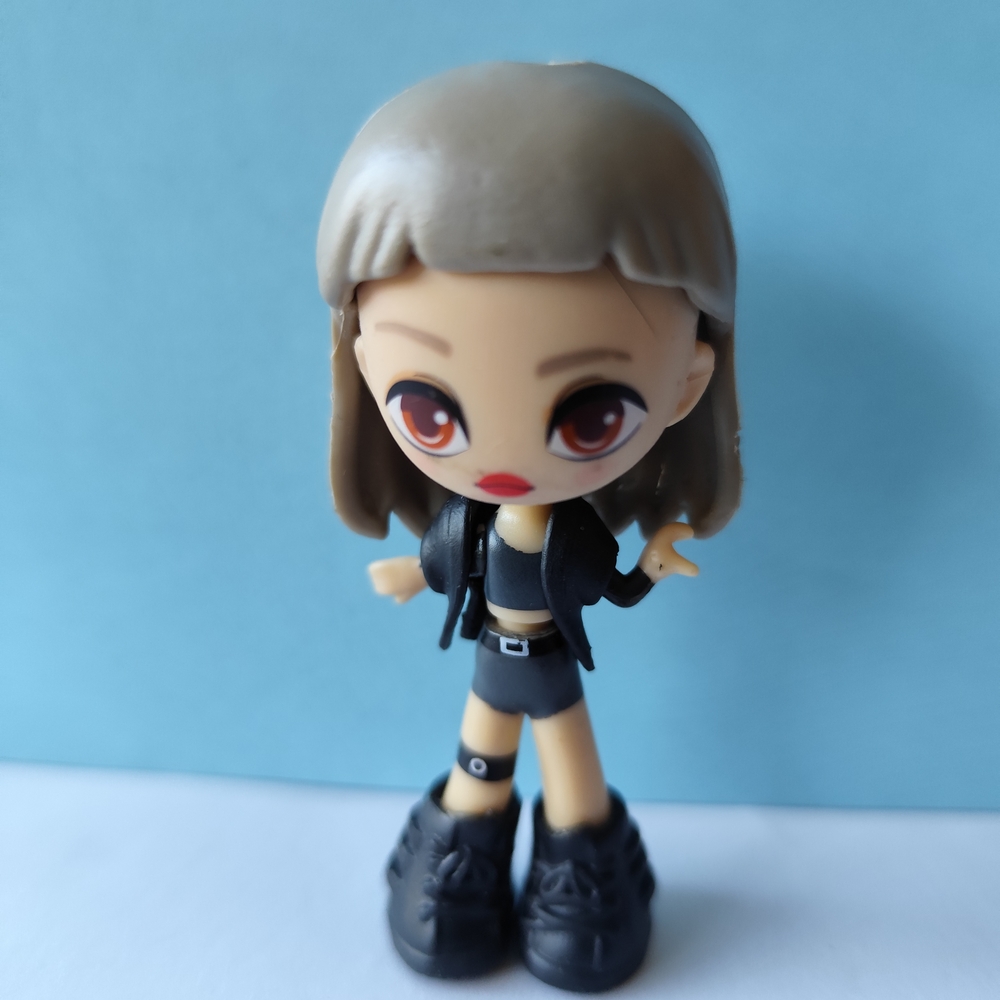4/$20💥Jazwares BLACKPINK K-POP LISA Micro Pop Figure 3”